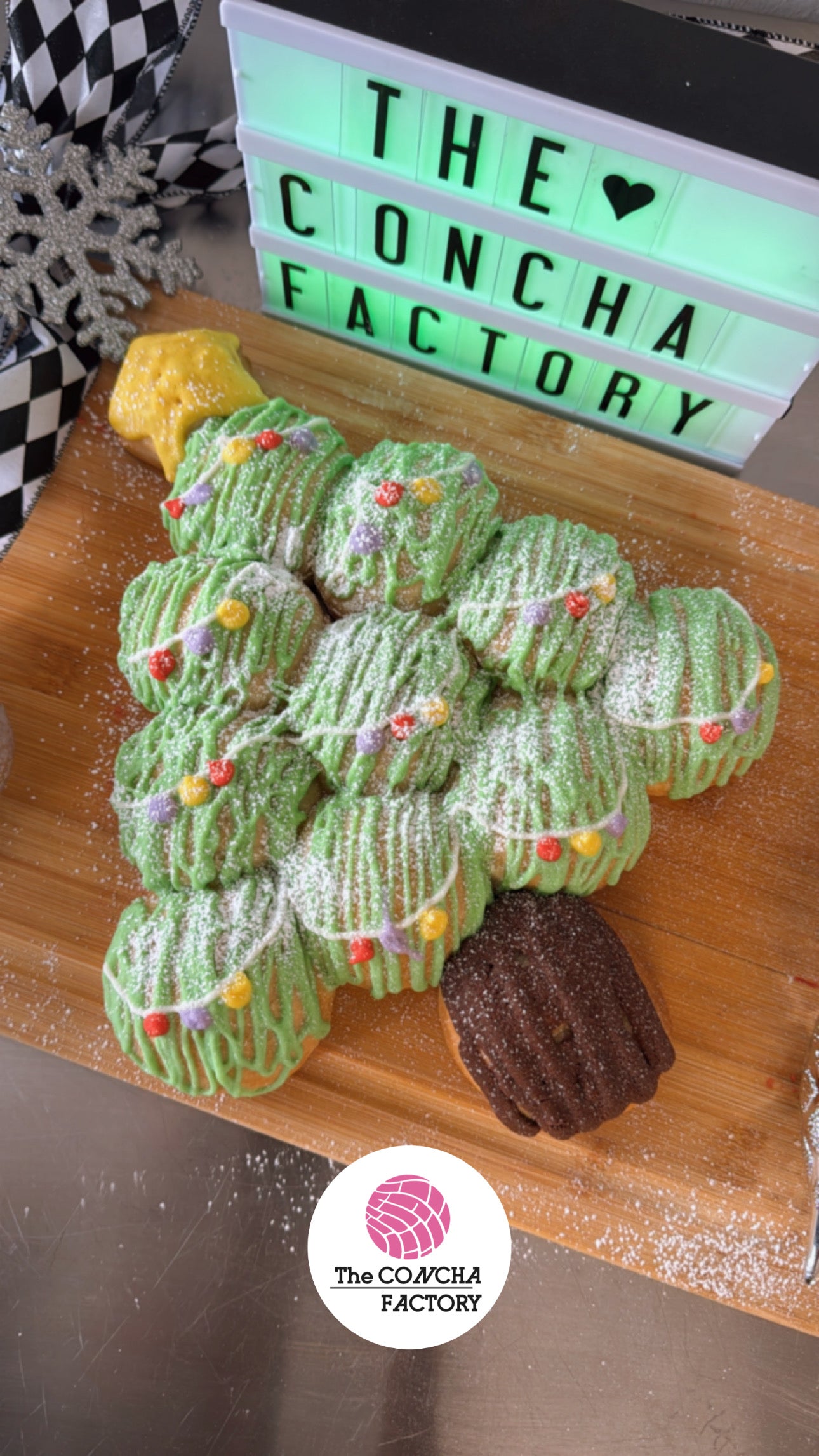 Pull apart christmas tree